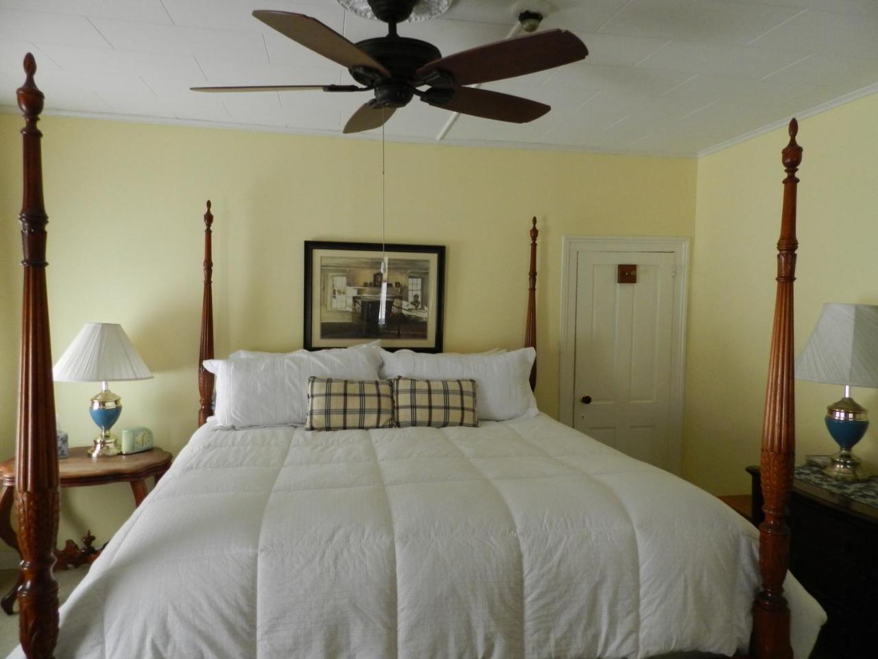 Waybury Inn East Middlebury