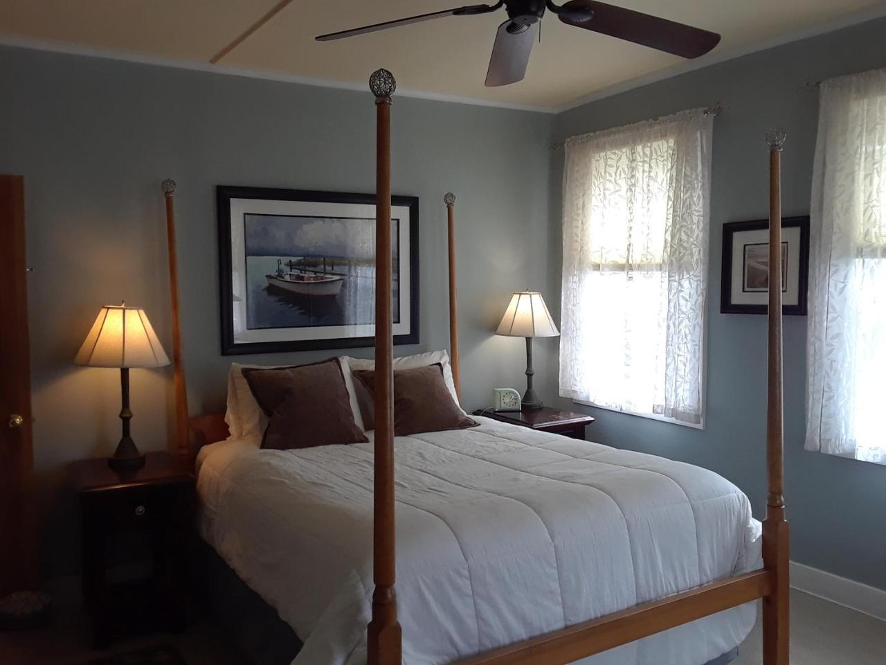 Waybury Inn