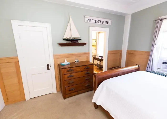 Waybury Inn