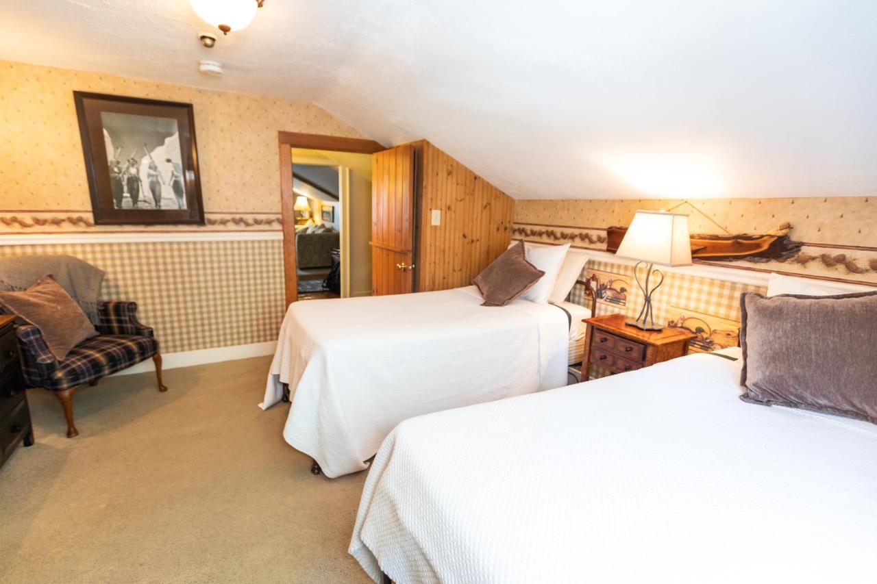 Waybury Inn *